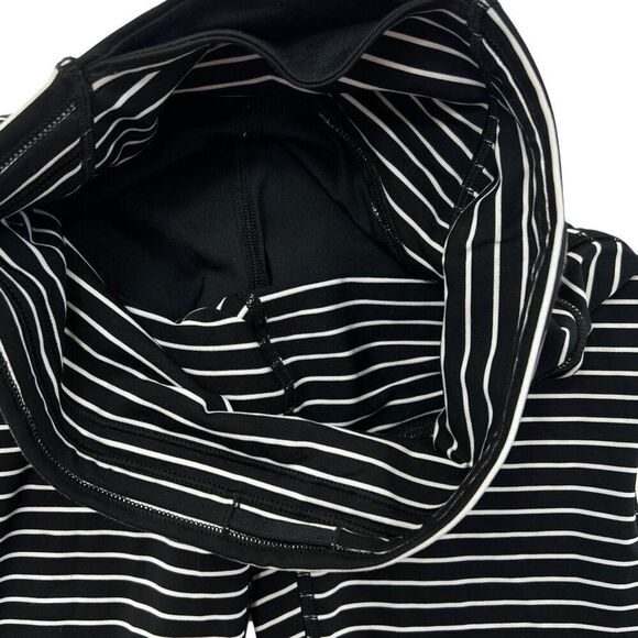 Lululemon Train Times Pant 25" Inseam Parallel Stripe Black and White Size 4 - Picture 4 of 8